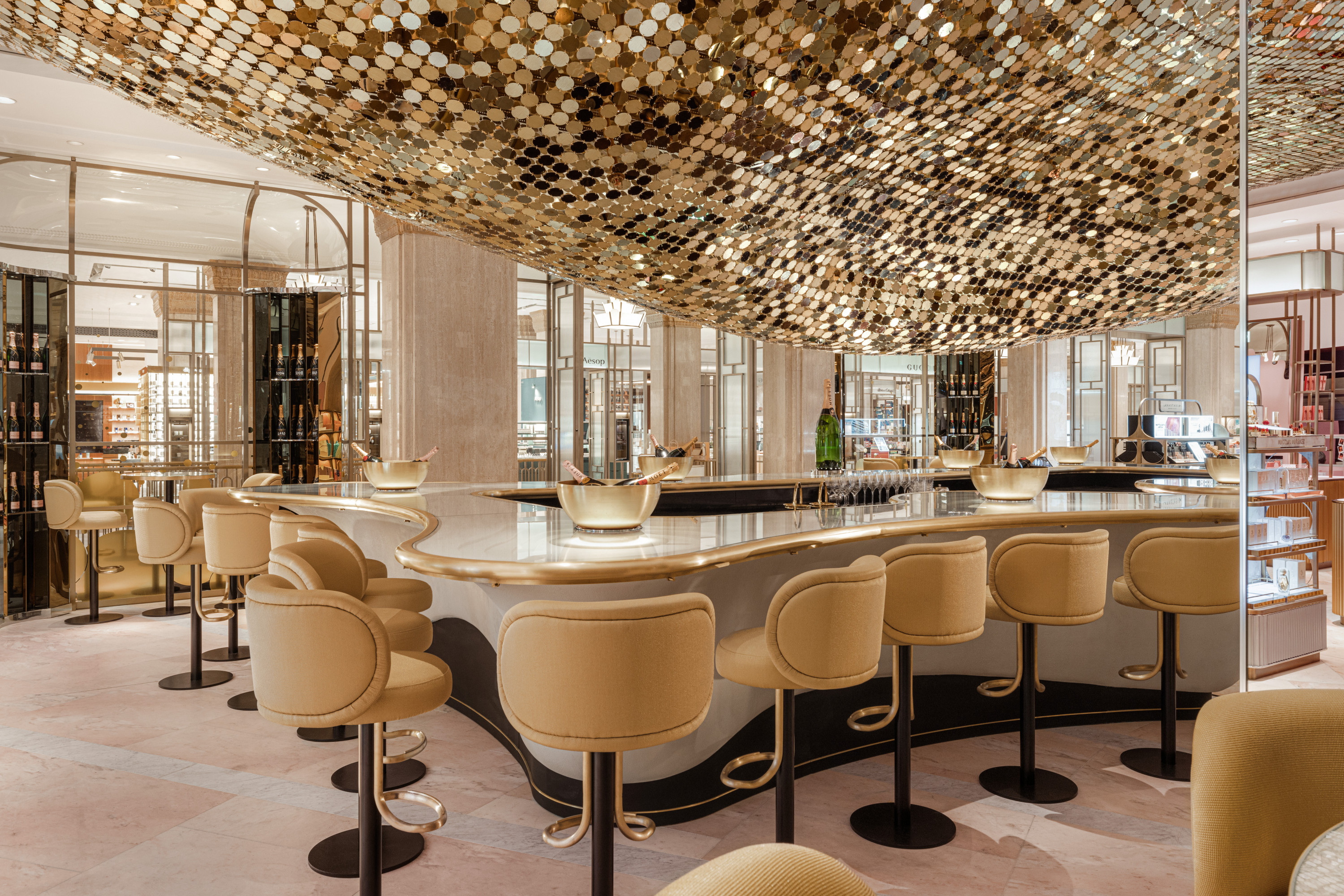 The Grand Tour Inside the new Sybarite designed Mo t Chandon