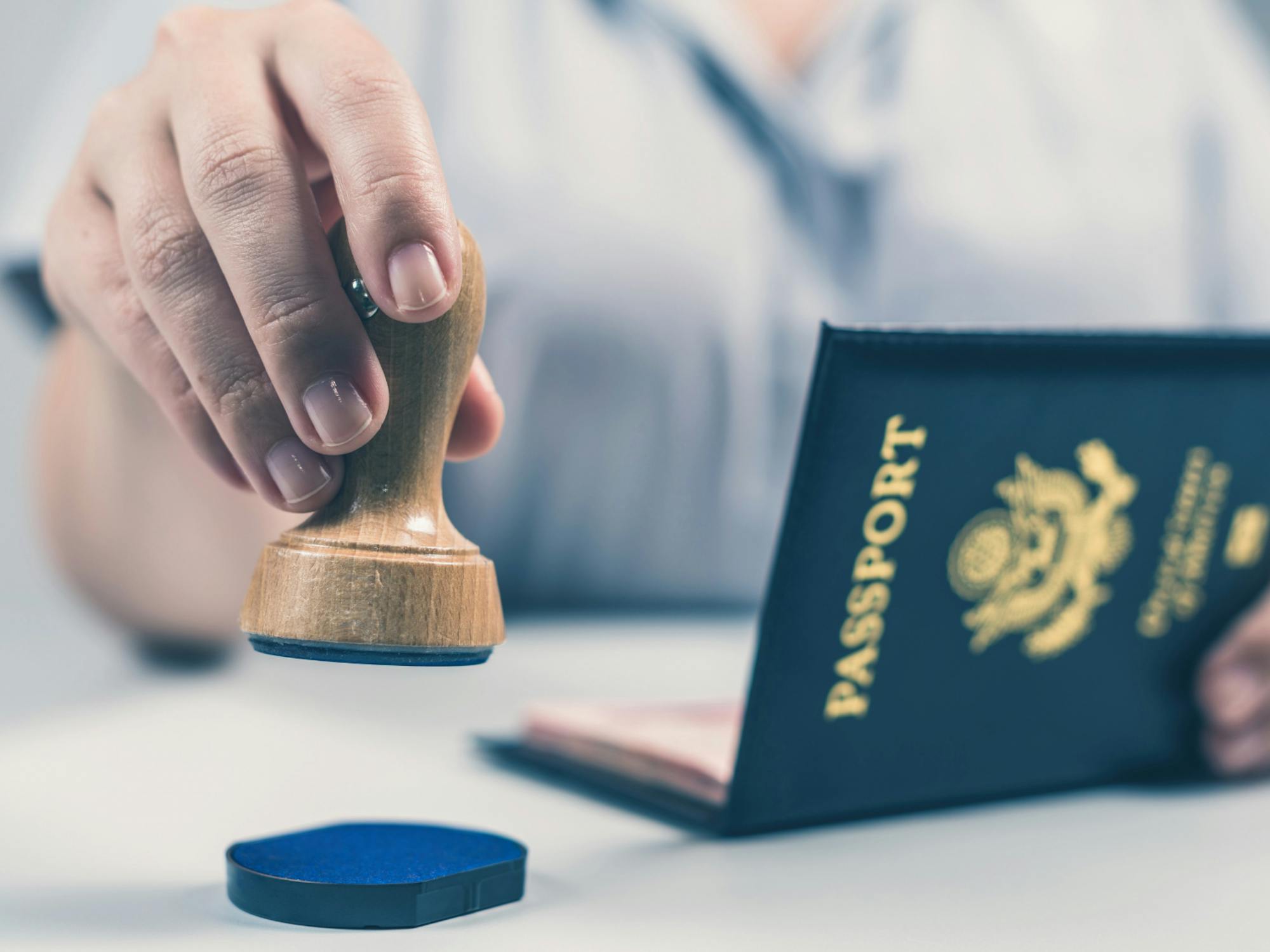 Issuing a Residence Visa for Domestic Workers