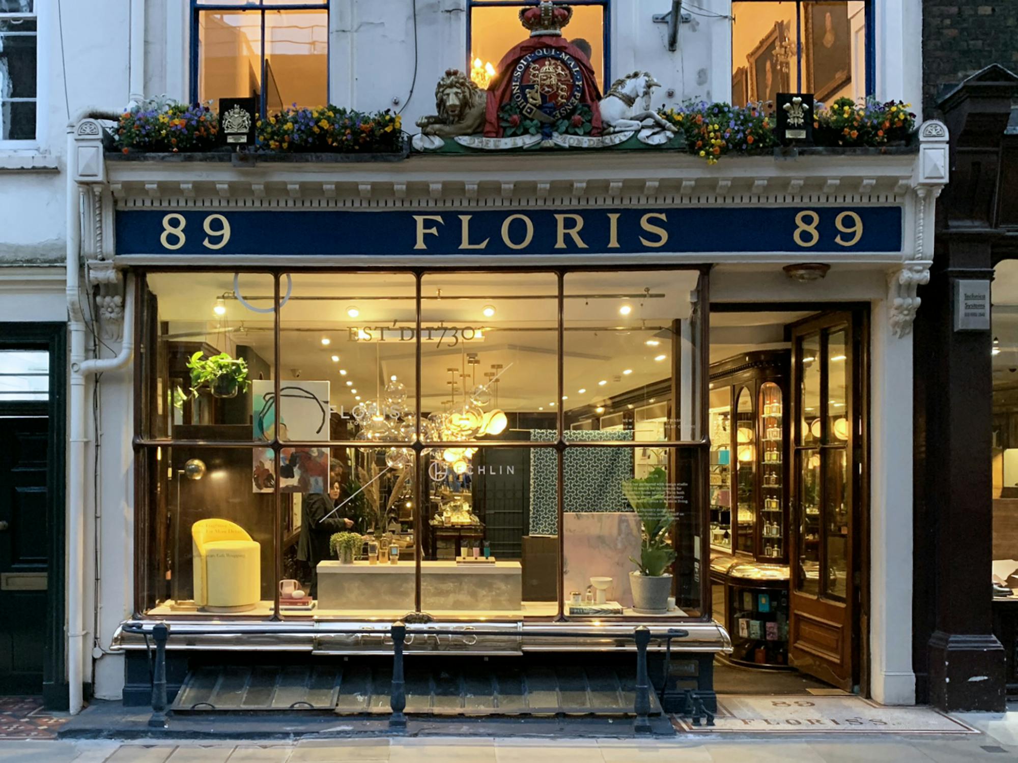 Walpole Weekend William Wolfe’s Guide To Excellent Living In London: Floris 